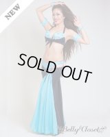 【Bella】ブルー2色の濃淡コントラストとウエストの肌見せがCute！ベラでは珍しいホルターネックスタイルで早着替えも安心　バックスタイルもかわいい衣装